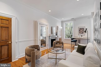 1730 Pine St Unit 2, Philadelphia, PA 19103