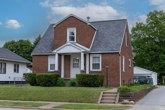 1016 N Cedar St, Mishawaka, IN 46545
