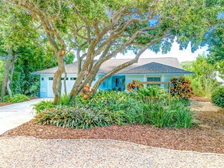 67 Beverly Hills Ave, Ponce Inlet, FL 32127