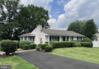 1302 Lansdale Ave, Lansdale, PA 19446