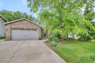 480 Logue Cir, Seneca, IL 61360