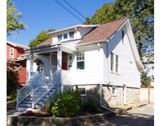 76 Vista Ave, Medford, MA 02155