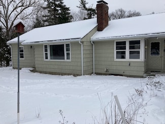 38 E Main St, Hopkinton, MA 01748