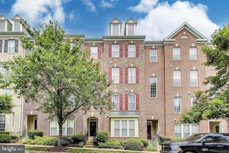15148 Kentshire Dr, Woodbridge, VA 22191