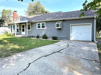 5212 W 76th St, Prairie Village, KS 66208