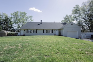 5143 Venice Ave, Hammonton, NJ 08037