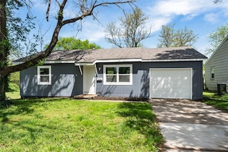 1758 Main St, Osawatomie, KS 66064