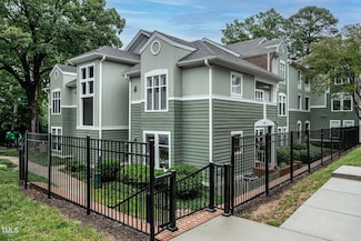 1111 Parkridge Ln Unit 103, Raleigh, NC 27605