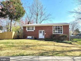 5104 Brentford Dr, Rockville, MD 20852