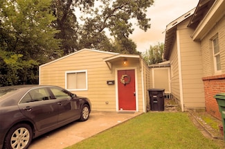 824 W 19th St Unit A, Houston, TX 77008