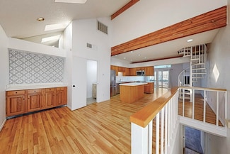 9222 Church Rd Unit 101, Dallas, TX 75231