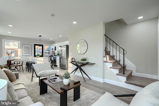 3027 Seamon Ave, Brooklyn, MD 21225