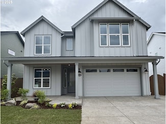 215 SW 18th Ave, Canby, OR 97013
