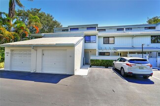 7840 SW 86 St Unit 23, Miami, FL 33143