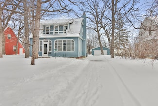 1241 Minnesota Ave, Detroit Lakes, MN 56501