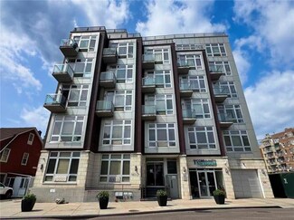 140-21 32nd Ave Unit 5Cn, Flushing, NY 11354