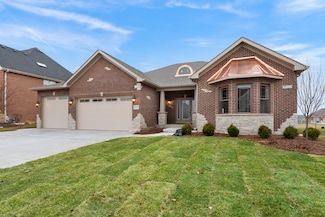 25905 W Winding Hollow Dr, Channahon, IL 60410
