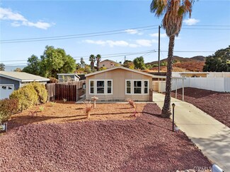 33410 Hidden Hollow Dr, Wildomar, CA 92595