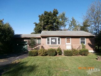 14730 Minnich Rd, Hoagland, IN 46745