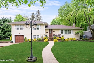 737 Bridlemere Ave, Interlaken, NJ 07712