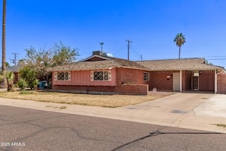 3823 W Berridge Ln, Phoenix, AZ 85019