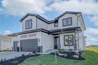 17274 S Tomashaw St, Olathe, KS 66062