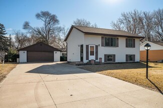 11311 7th St NE, Minneapolis, MN 55434
