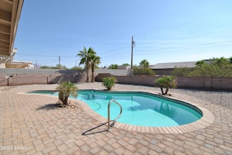 1666 Topaz Dr, Lake Havasu City, AZ 86403