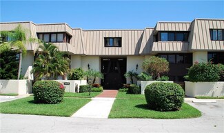 1800 SE Saint Lucie Blvd Unit 3-301, Stuart, FL 34996