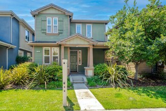 385 Rayos Del Sol Dr, San Jose, CA 95116