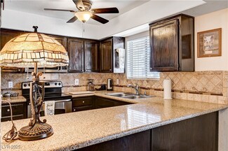 2725 S Nellis Blvd Unit 1037, Las Vegas, NV 89121