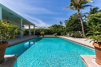 651 Intracoastal Dr, Fort Lauderdale, FL 33304
