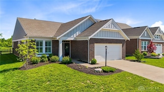 4978 Renaissance Park Dr, Franklin, OH 45005