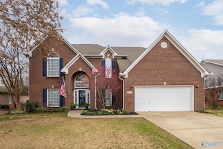 5005 Creekstone Dr SE, Owens Cross Roads, AL 35763