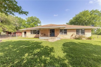 12877 E State Highway 21, Bryan, TX 77808