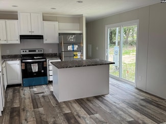 626 Arabian Dr, Lexington, SC 29073