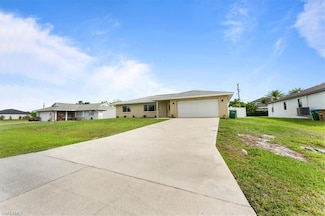 605 SW 18th Terrace, Cape Coral, FL 33991