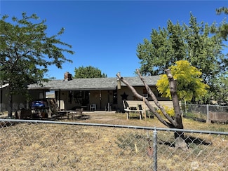 241 Havillah Rd, Tonasket, WA 98855