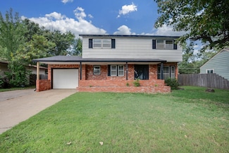 541 Trotter Ave, Maize, KS 67101