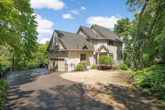 18430 Ridgewood Rd, Wayzata, MN 55391
