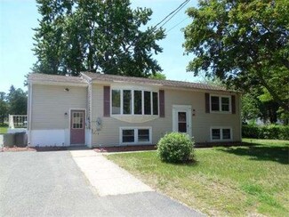 14 Fairmont St, Chicopee, MA 01013