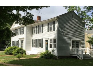 2 New Braintree Rd, West Brookfield, MA 01585