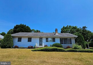 594 Kingman Ave, Vineland, NJ 08360