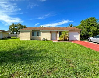 1852 SE Rainier Rd, Port Saint Lucie, FL 34952