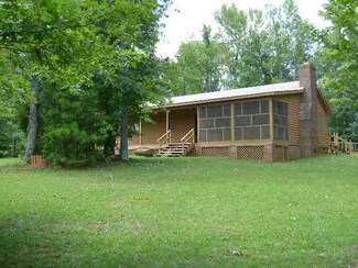 734 Riviera Dr, Chappells, SC 29037