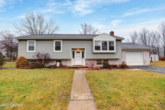 21 Rother Ln, New Columbia, PA 17856