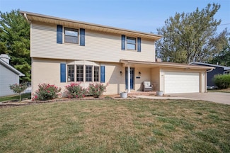 8505 Airline Ave, Urbandale, IA 50322