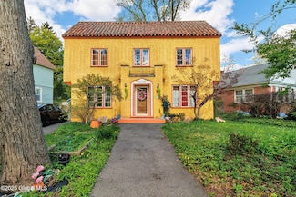 730 Central Pkwy, Schenectady, NY 12309