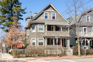 241 Upland Rd Unit 1, Cambridge, MA 02140