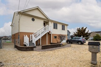 55 Charles Blvd, Manahawkin, NJ 08050